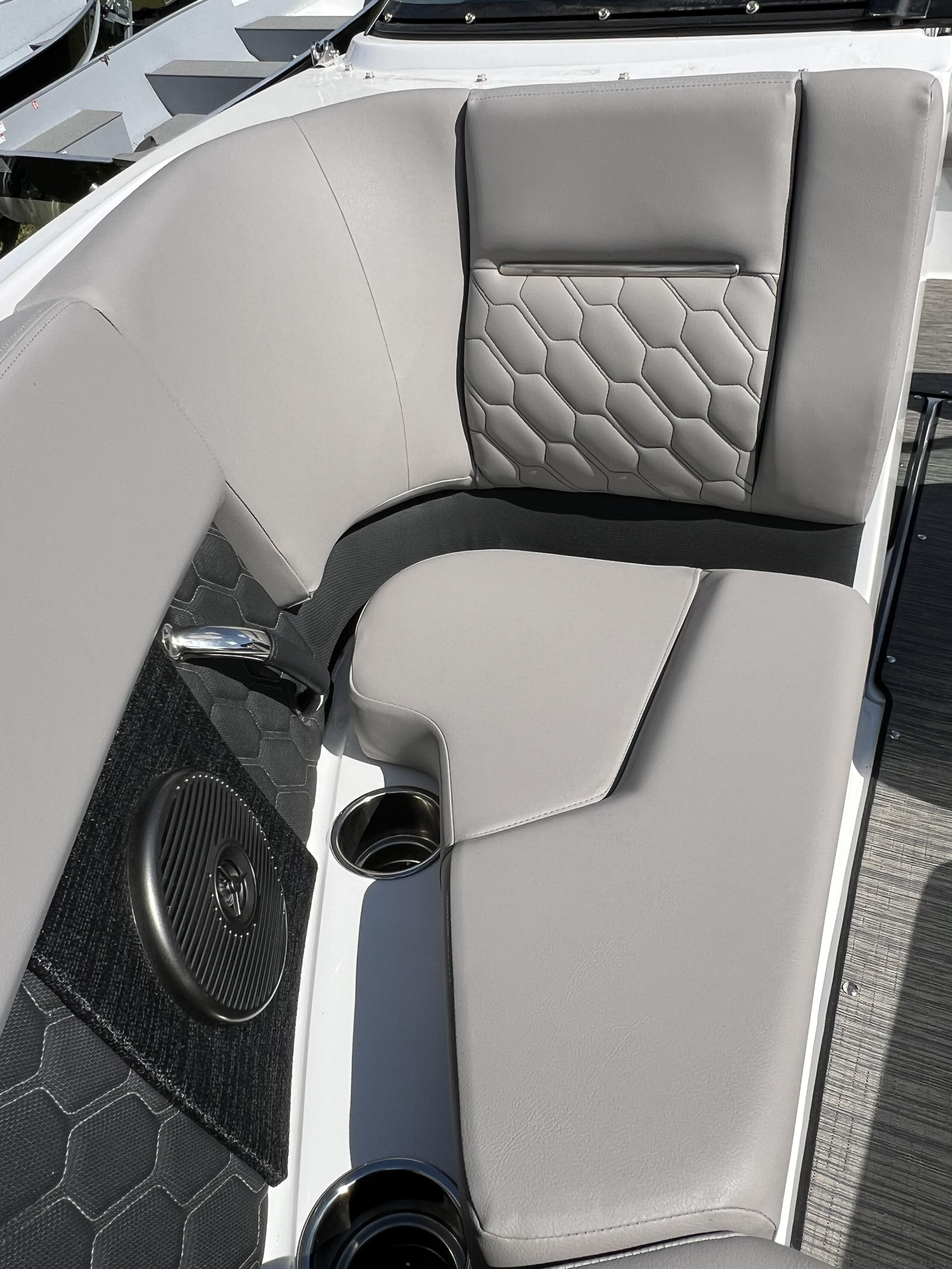 2024 Four Winns H2 - Photo 10
